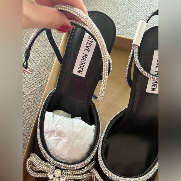 Steve Madden Viable Black Rhinestone Bow Heels – Size 9, Brand New with Box - Picture 9 of 16